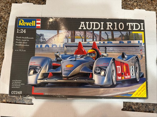 Revell scale audi r10 - 1/24,