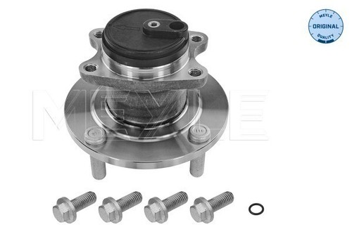 Wheel hub for - wheel,