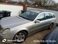 Mercedes class e320 - mercedes, w211