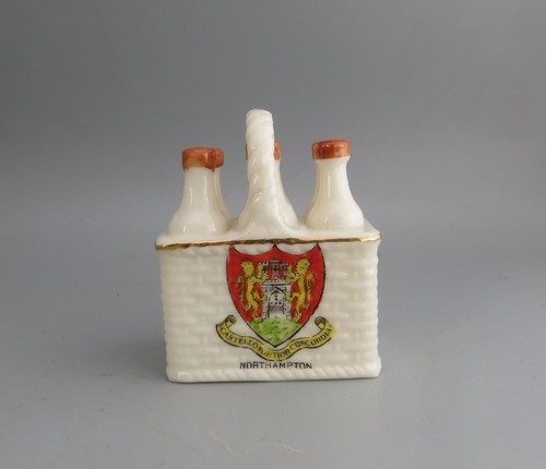 Crested ware arcadian china - -,