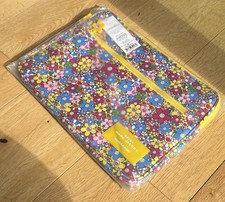 MARC JACOBS MURAKAMI LAPTOP