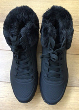 Sketchers Black Street Uno Air Lace Up/Side Zip Faux Fur Trim Trainer/Boot 8 New