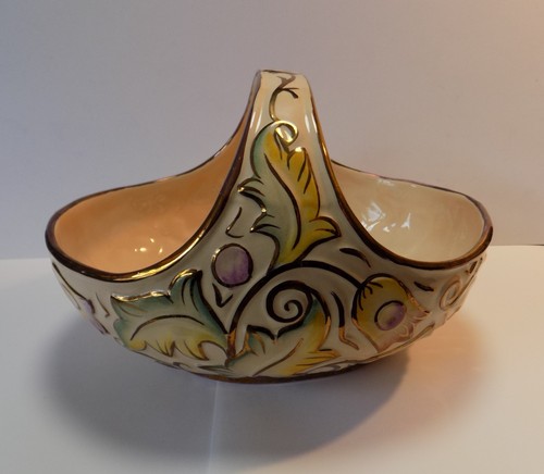 Vintage wade gothic design - ,
