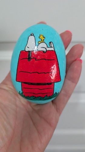 Hand painted pebble snoopy - pebble,