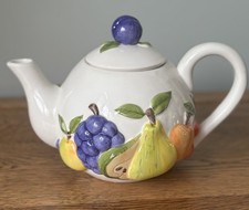 Vintage Unused Rayware by Design Country Kitchen Fruits Fruit Tea pot Teapot VGC