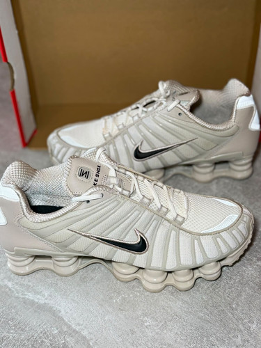 Nike shox women - nike, women's