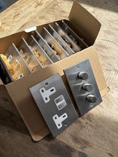 13A 2-GANG DP SWITCHED PLUG