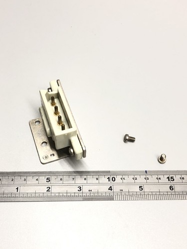 Power terminal plug - power, male