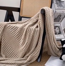 Luxury Soft Woven Knitted Woollen Feel Sofa Throw Blanket Fringe
