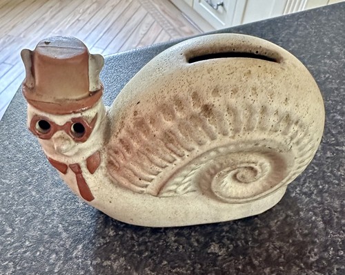 Shelf pottery ceramic snail - shelf,