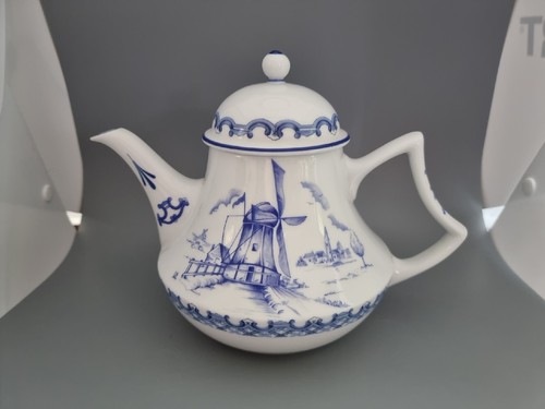 Dutch windmill teapot compton - dutch,
