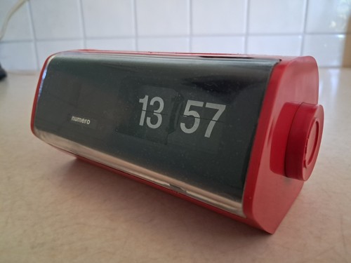 Vintage red pifco numero flip - red,