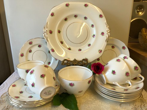 Vintage old royal piece - royal,