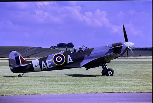 Military aircraft 35 - ,