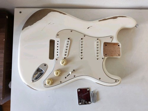 Fender squier stratocaster - fender,
