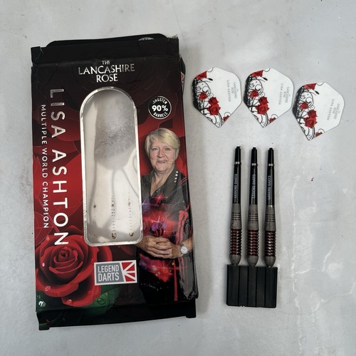 Legend darts lisa ashton - legend,