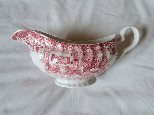 Vintage gravy boat pink - gravy,