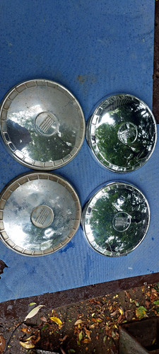 Fiat hub caps classic 1970s - hub,