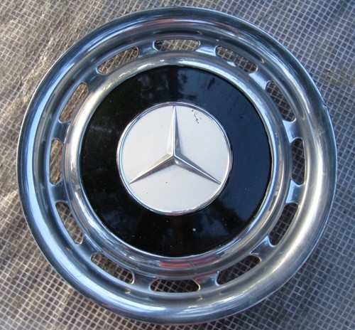 Mercedes vintage rim - vintage,