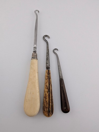 Vintage button hooks - 3,