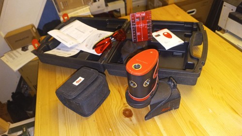 Leica lino self - lino, levelling