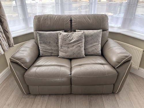 Scs genuine leather recliner - scs, 3