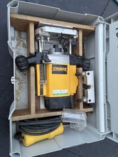 Dewalt DW615L 900W 1/4" Plunge
