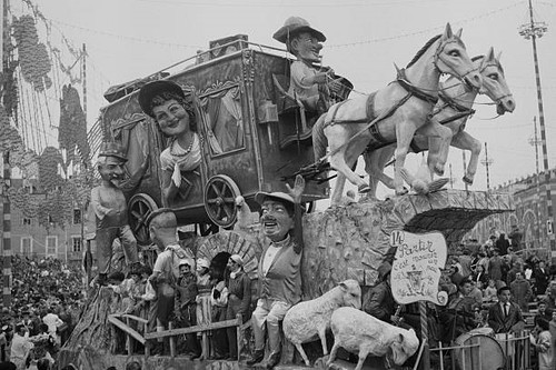 Carnival nice gypsy wagon - carnival,