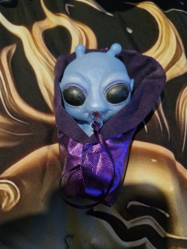 Silicone baby alien - baby,