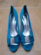 Gorgeous, Glitz Occasions