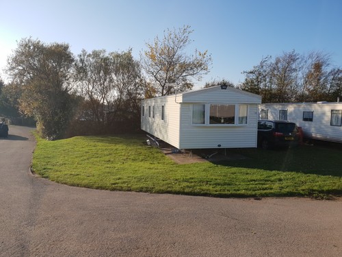 Bed berth caravan rental - bed,