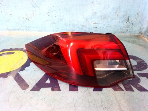 Vauxhall insignia grand - insignia, b