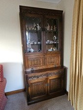 Old Charm Light Oak Dresser
