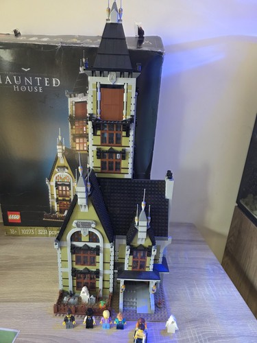 Lego haunted house - lego,