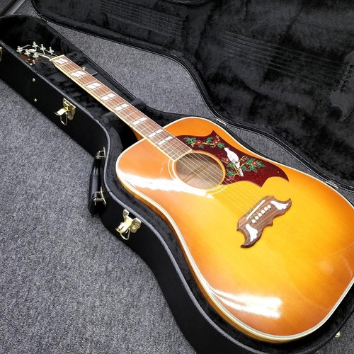 Gibson acoustic guitar dove - acoustic,