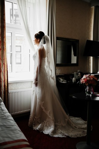 Sleeveless ivory lace wedding - ivory,