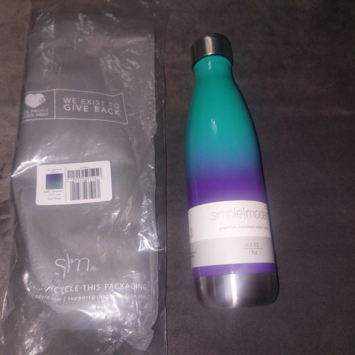 Simple modern water bottle - simple,
