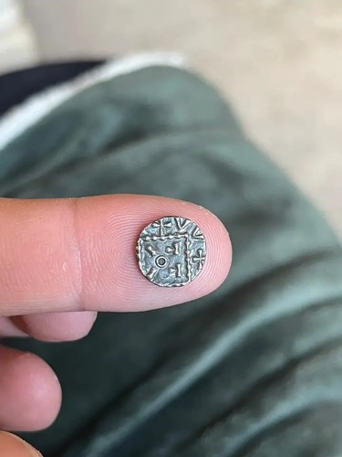 Saxon sceat series mint - sceat, e