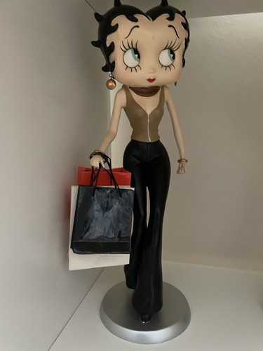 Betty boop figurine - betty,