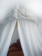 Antique French style bed ciel