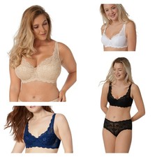 Triumph Amourette 300 WHP Wired Half Cup Lightly Padded Lace Bra 10166798