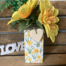 Daffodil Glass Vase Twine With Wooden Heart Gift Home Decor
