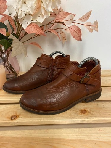 Women clarks chestnut - women’s,