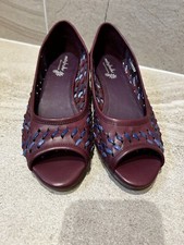 Moshulu Womens Ladies Leather