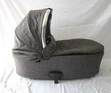 Mamas & Papas Carrycot Flip XT3 / Ocarro Brown