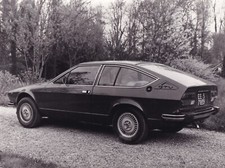 ALFA ROMEO GTV 2000 L.H.D. SIDE REAR VIEW PHOTOGRAPH.
