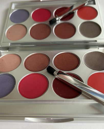 Models prefer eight lip - , shines