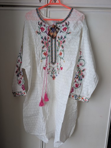 Chinyere colourful embroidery - chinyere,