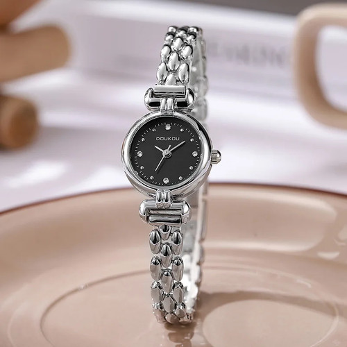 Famous women watch luxury - famous,