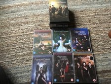 Vampire Diaries - Love Sucks -